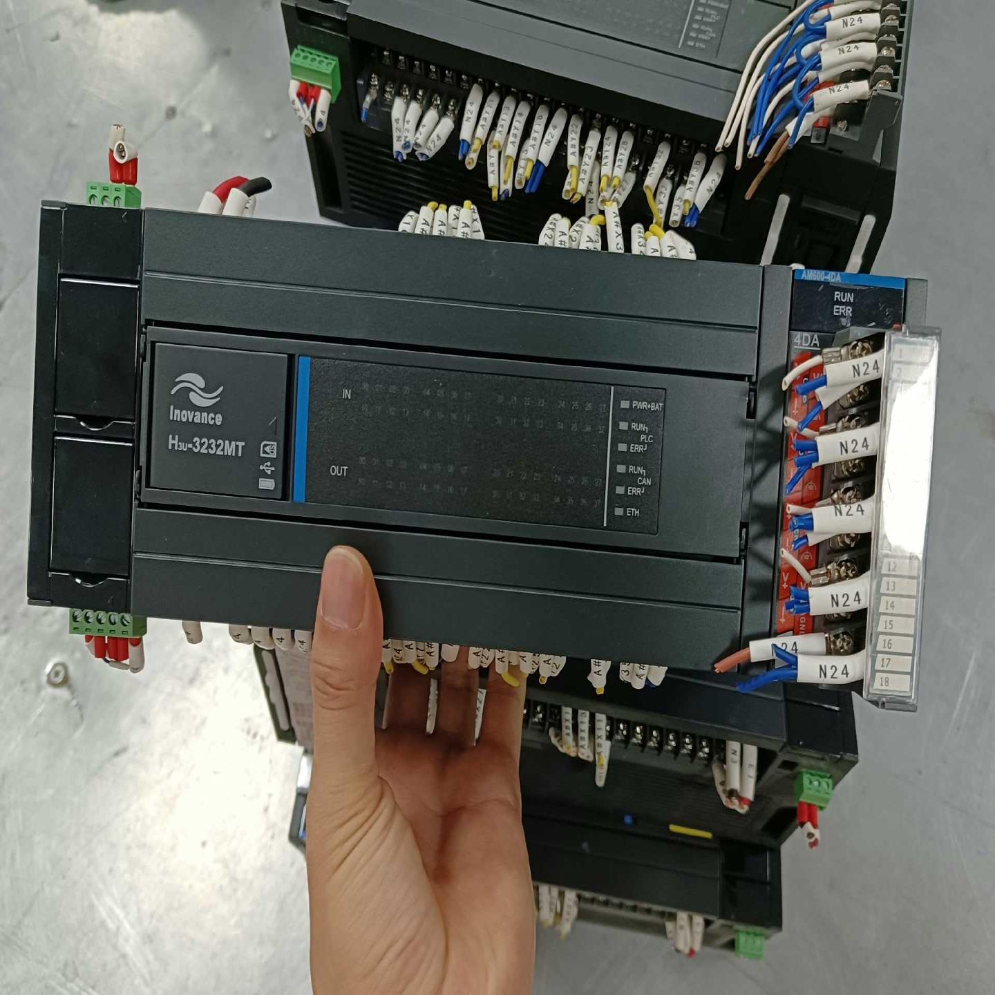 (询价)主机H3U-3232MT 模块AM600-4DA，汇川PLC