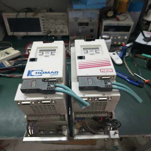 【星慕电子】13F5A3D-YA1E和13F5A3D-Y0E0科比变频器
