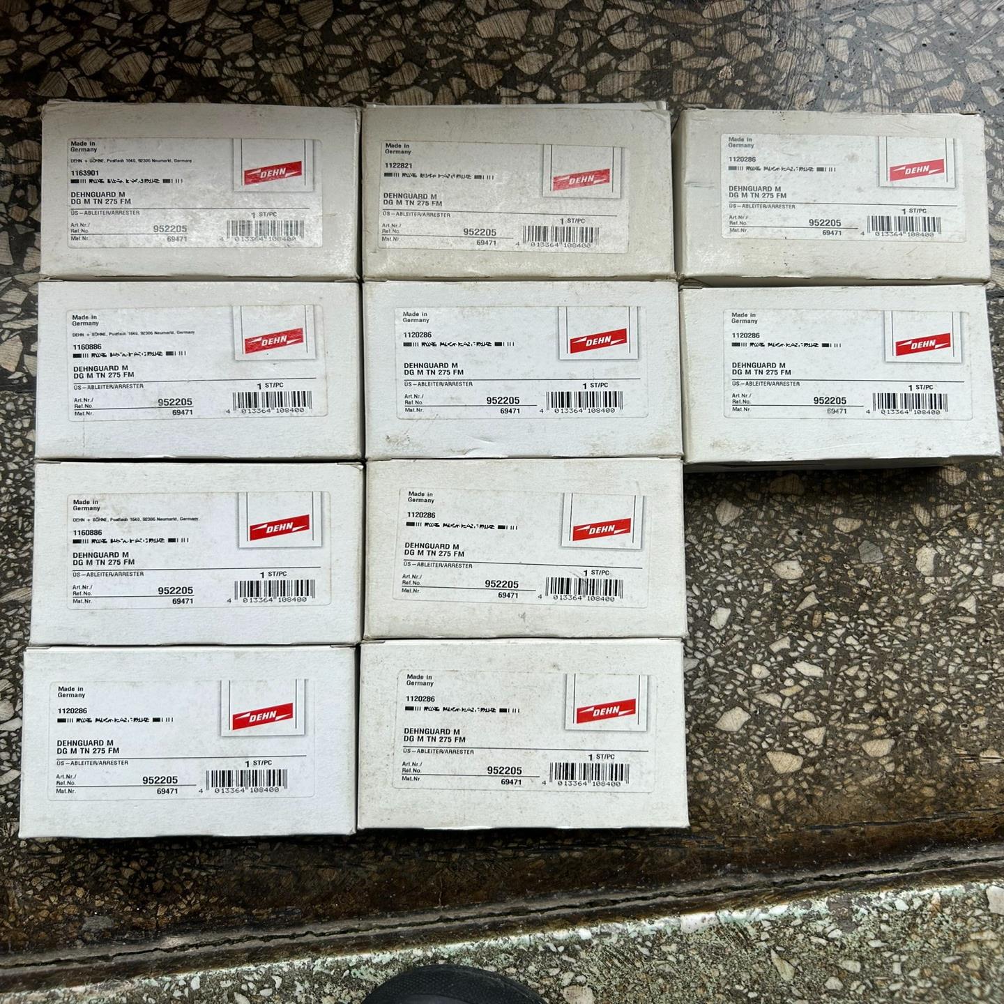 德国DEHN电源防雷器DG M TN 275 FM 952（基数电子）