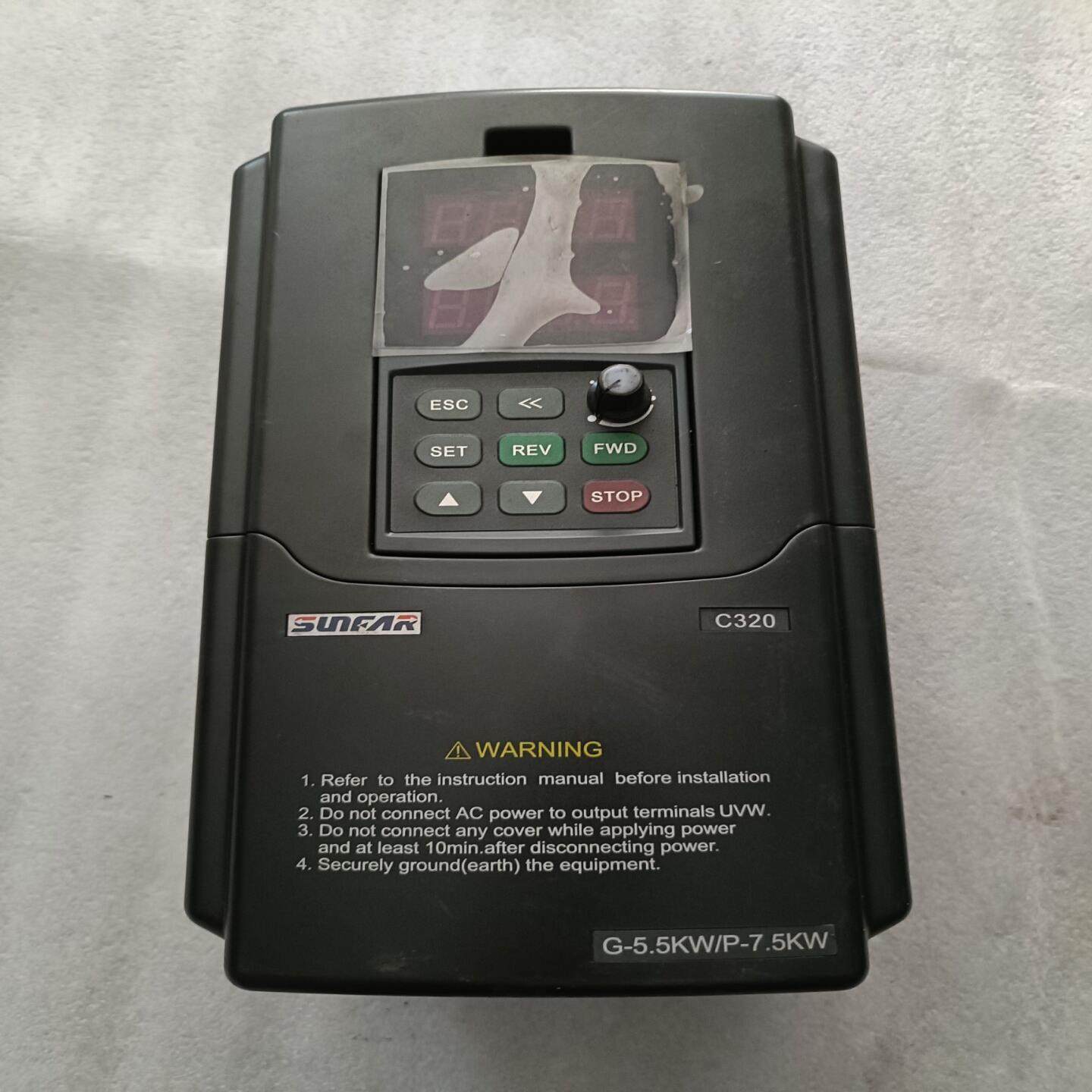 55千瓦四方变频器E320-4T0055G0075P拆机【南风商行】