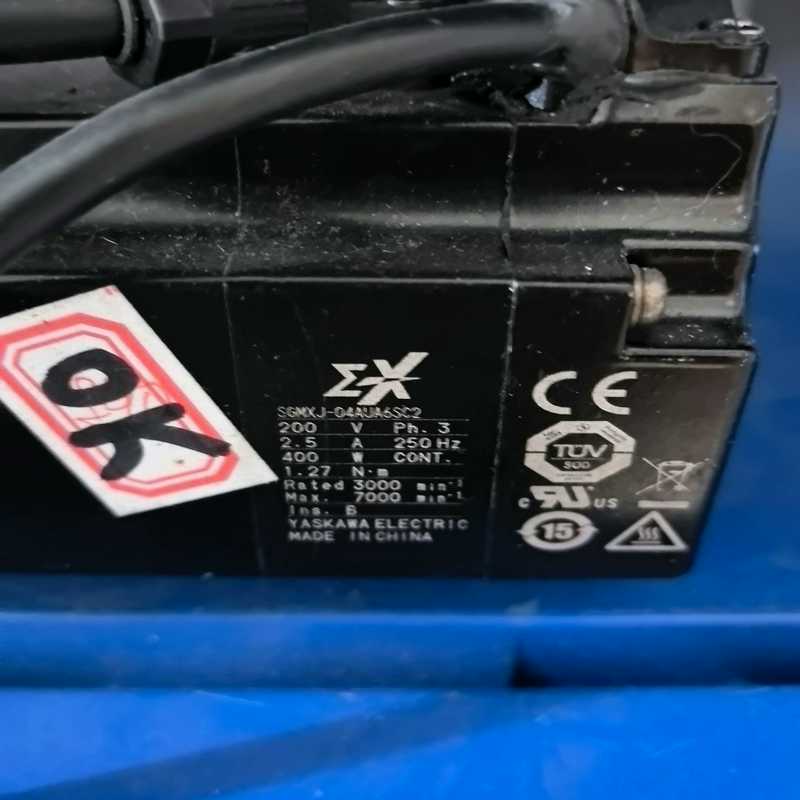 安川十代电机SGMXJ-04AUA6SC2【议价】