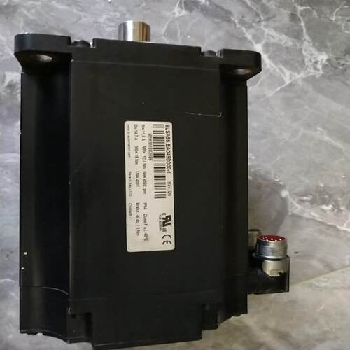 (询价)贝加莱伺服电机  8LSA56.EA045D000-1