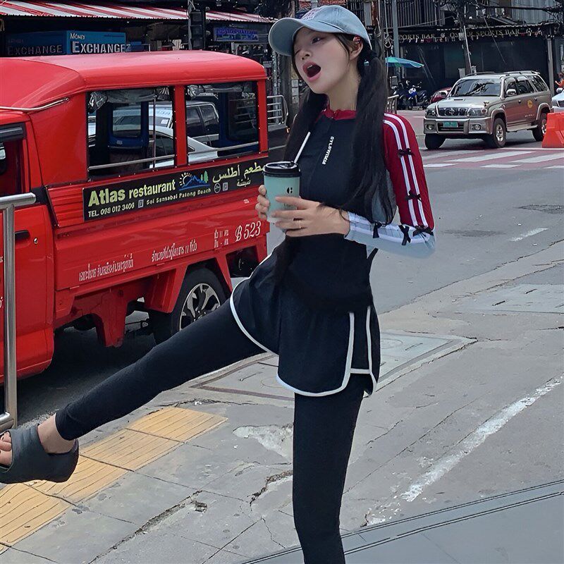 2026新款泳衣女长袖长裤专业防晒UPF50+连体速干潜水服浮潜水母衣