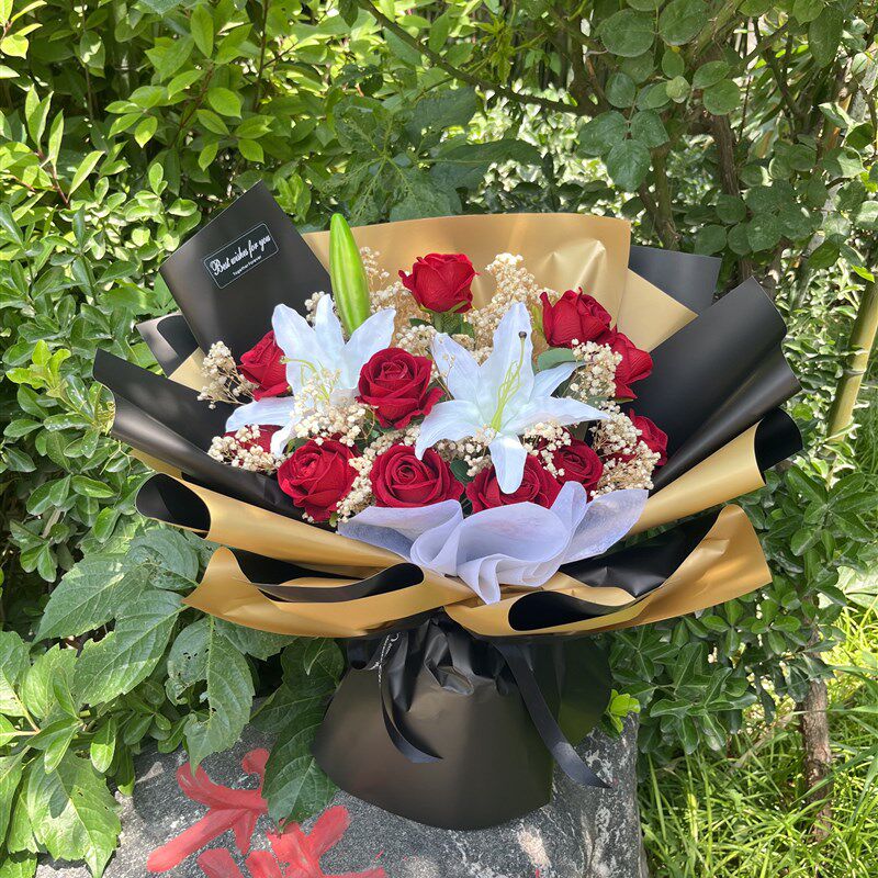 仿真花束手捧花颁奖舞台献花交车假花毕业季拍照教师节玫瑰绢花