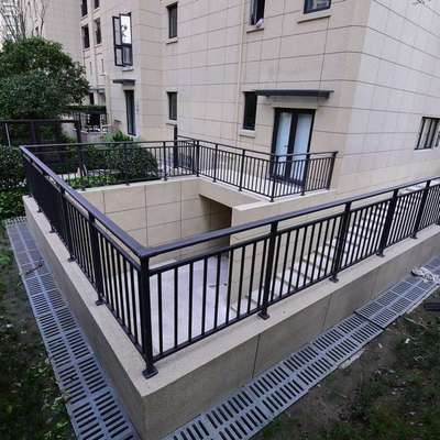 博盾新型组装式镀锌钢栏杆 别墅阳台小区围栏 室外露台楼梯防护栏