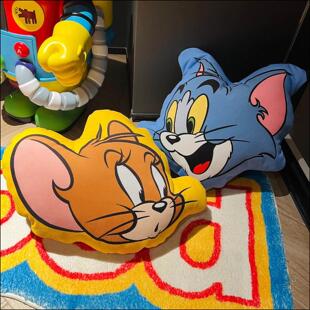 猫和老鼠大头汤姆杰瑞玩偶卡通可爱异形手办公仔抱枕靠垫沙发装饰