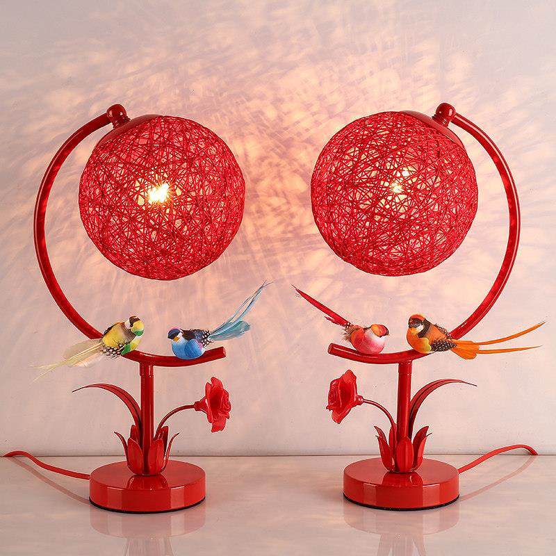 简约创意台灯结婚卧室婚房床头灯陪嫁送礼物用红色婚庆一对长明灯