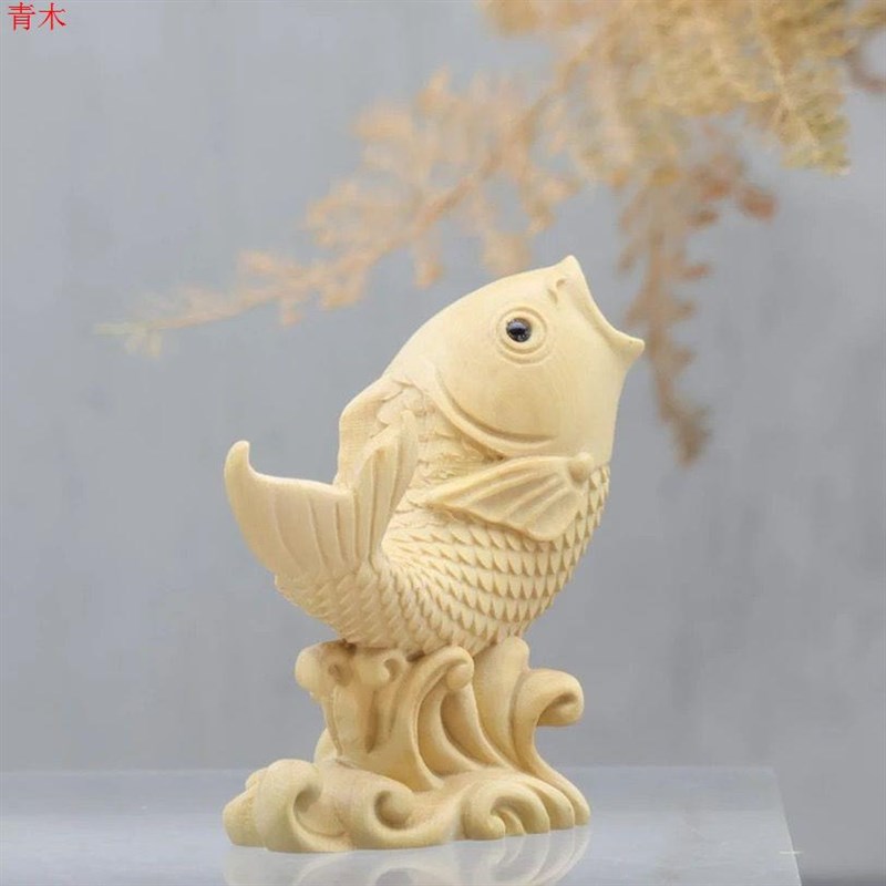 小叶黄杨木雕刻j鲤鱼越龙门手把件实木招财摆件年年有鱼纯手工礼