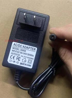 睿米手持无线吸尘器34.2V1A1000MA充电器 F8电源 XCQ01RM适配器线