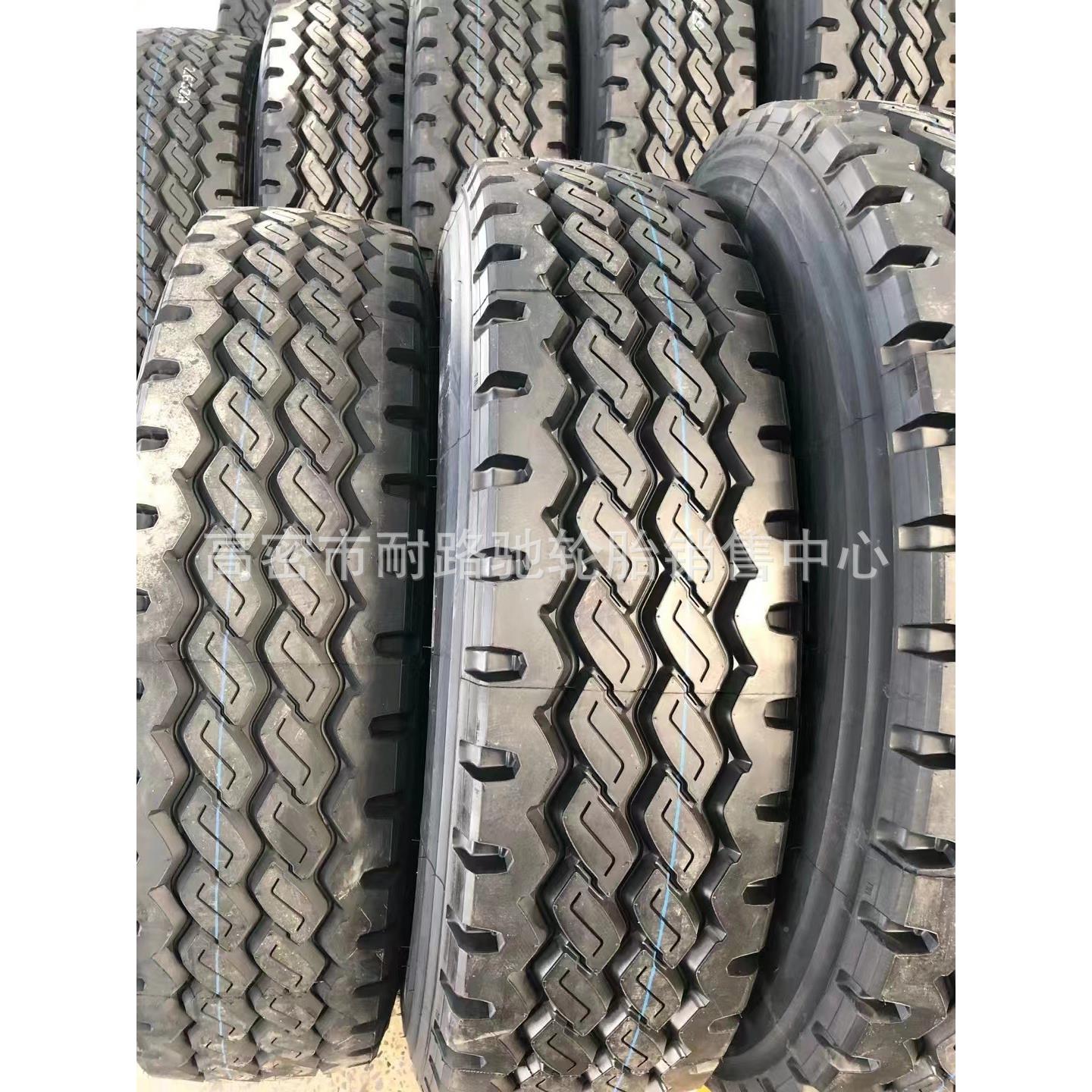 前进双315钱/80R67922.5真空轮胎吊车起重轮机工程机械麻将块胎