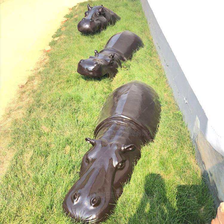 河马雕塑 喷泉河边雕塑摆件 园林草地玻璃钢雕塑价