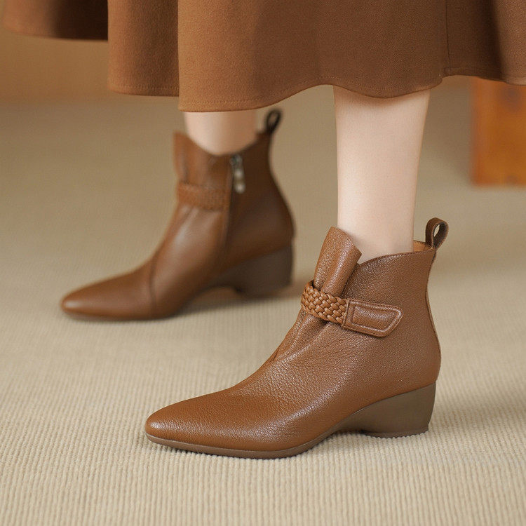 40码粗跟通勤小短靴女2025秋冬新款法式尖头软面羊皮中跟时装靴子,户外/登山/野营/旅行用品,登山鞋/徒步鞋,淘宝优惠券,粉丝福利购,淘宝优惠卷