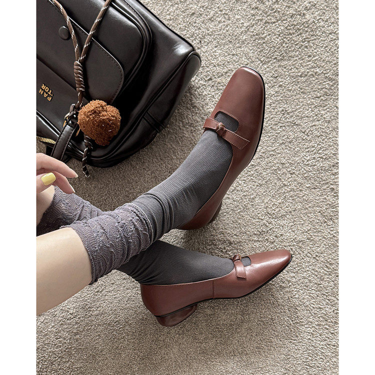 极简复古甜美蝴蝶结低跟豆豆鞋女春秋冬真皮粗跟通勤百搭浅口单鞋,户外/登山/野营/旅行用品,登山鞋/徒步鞋,淘宝优惠券,粉丝福利购,淘宝优惠卷