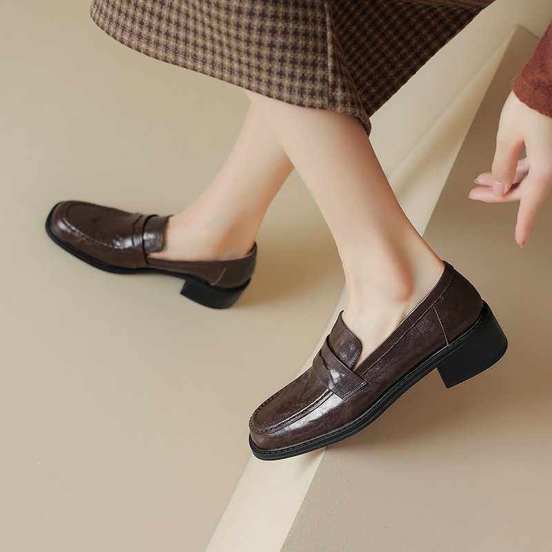 2024真皮黑色乐福鞋女春秋新款小皮鞋英伦风厚底一脚蹬jk爆款单鞋