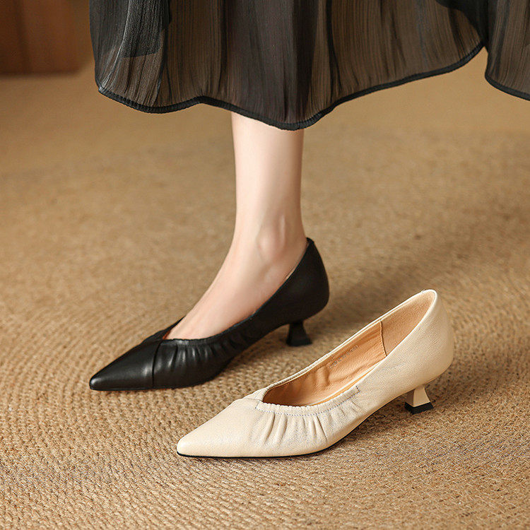 法式通勤?时尚气质百搭低跟软皮小众设计款单鞋女高跟鞋工作鞋,户外/登山/野营/旅行用品,登山鞋/徒步鞋,淘宝优惠券,粉丝福利购,淘宝优惠卷