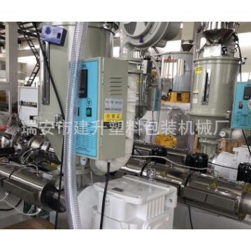 平行双螺杆挤出机硬PVC板材塑料