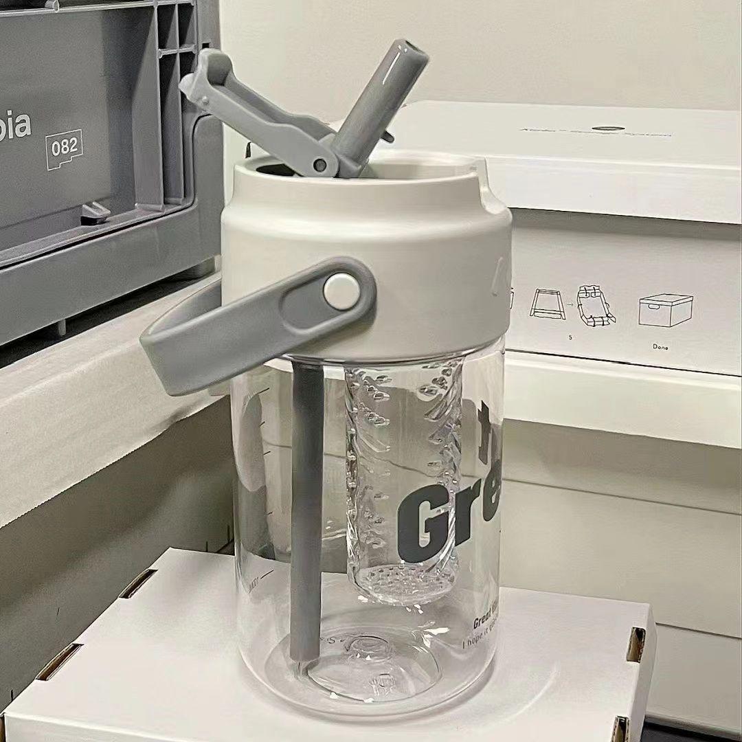 便携式水杯夏季大容量女生高颜值运动吸管杯新款带茶隔学生杯子
