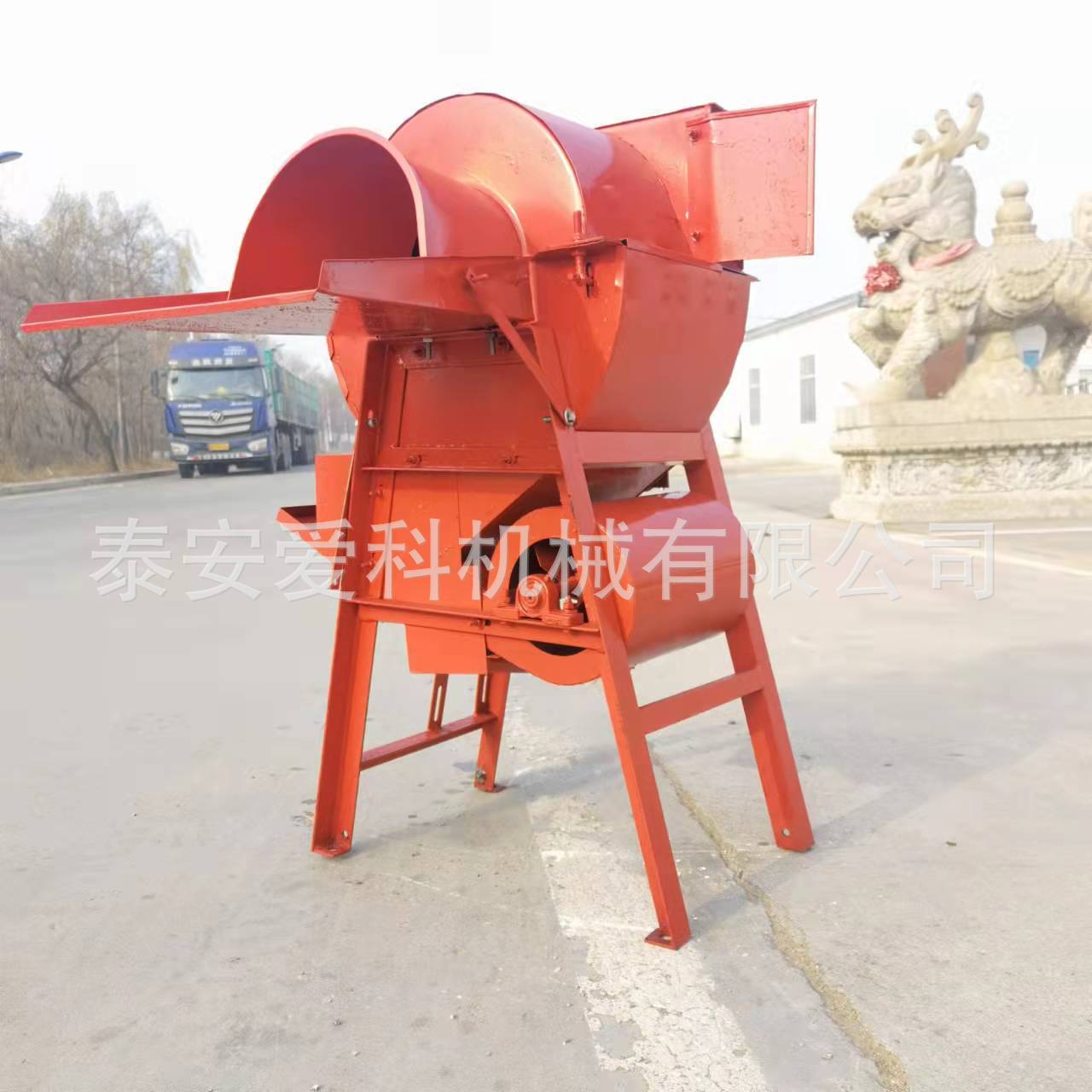 圆顶30型稻麦脱粒机稻子麦子大豆都可脱电机带动农用好帮手脱粒机