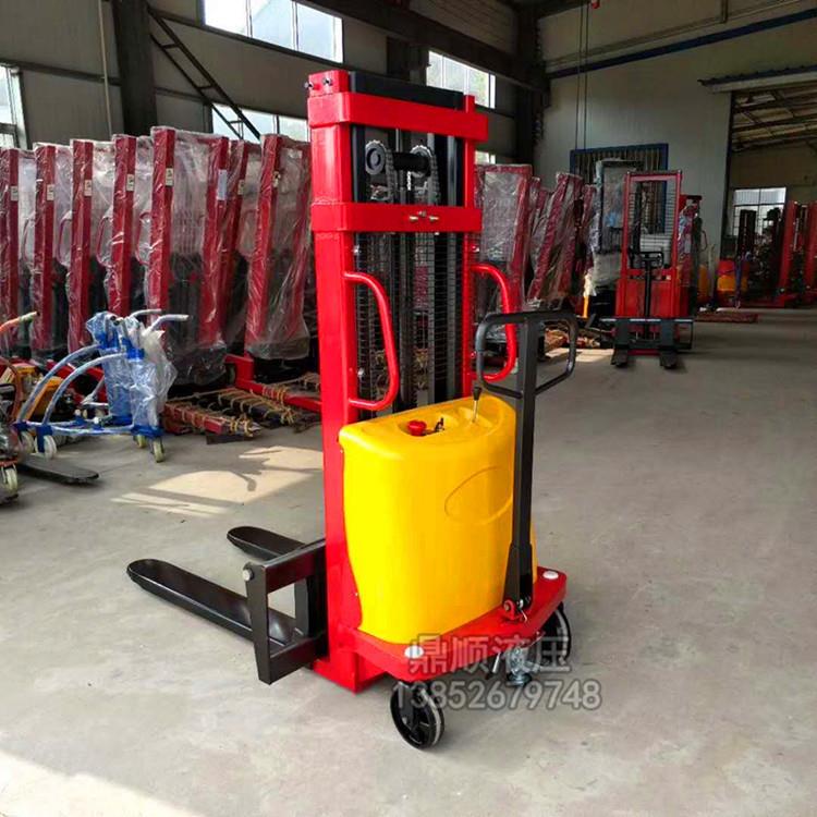 半电动堆高车厂家定制CDD1.5吨2吨电动装卸车充电式半电动叉车