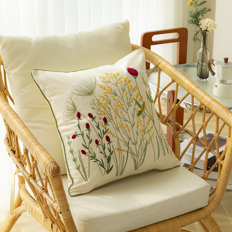 依兮高级纯棉刺绣抱枕靠垫沙发套花卉美J式复古靠垫套抱枕套不含