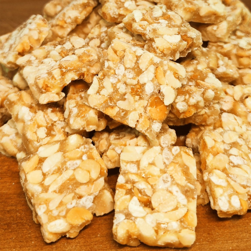 安徽含山特产正宗花生糖老式手工制作花生酥传统香酥可口炒米零食