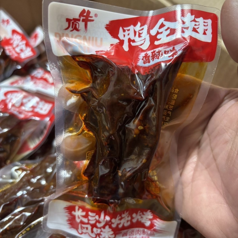 顶牛鸭全翅香辣爆辣鸭翅手撕鸭翅膀湖南特产卤料下酒菜爆辣小零食