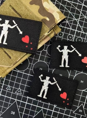 爱德华大海盗旗黑白色刺绣臂章魔术贴士气章包贴补丁布贴foggbrs