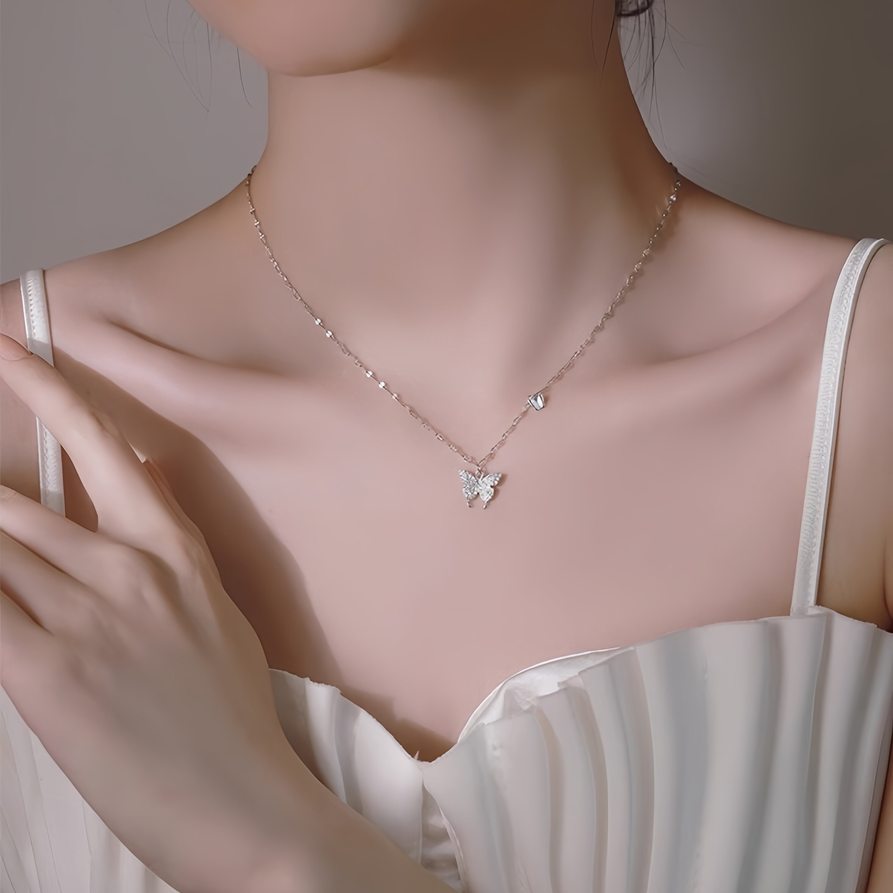 999纯银双层蝴蝶项链轻奢小众设计锁骨链女生520礼物送女友高级感