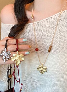 女枫叶高级感复古配饰美拉德毛衣