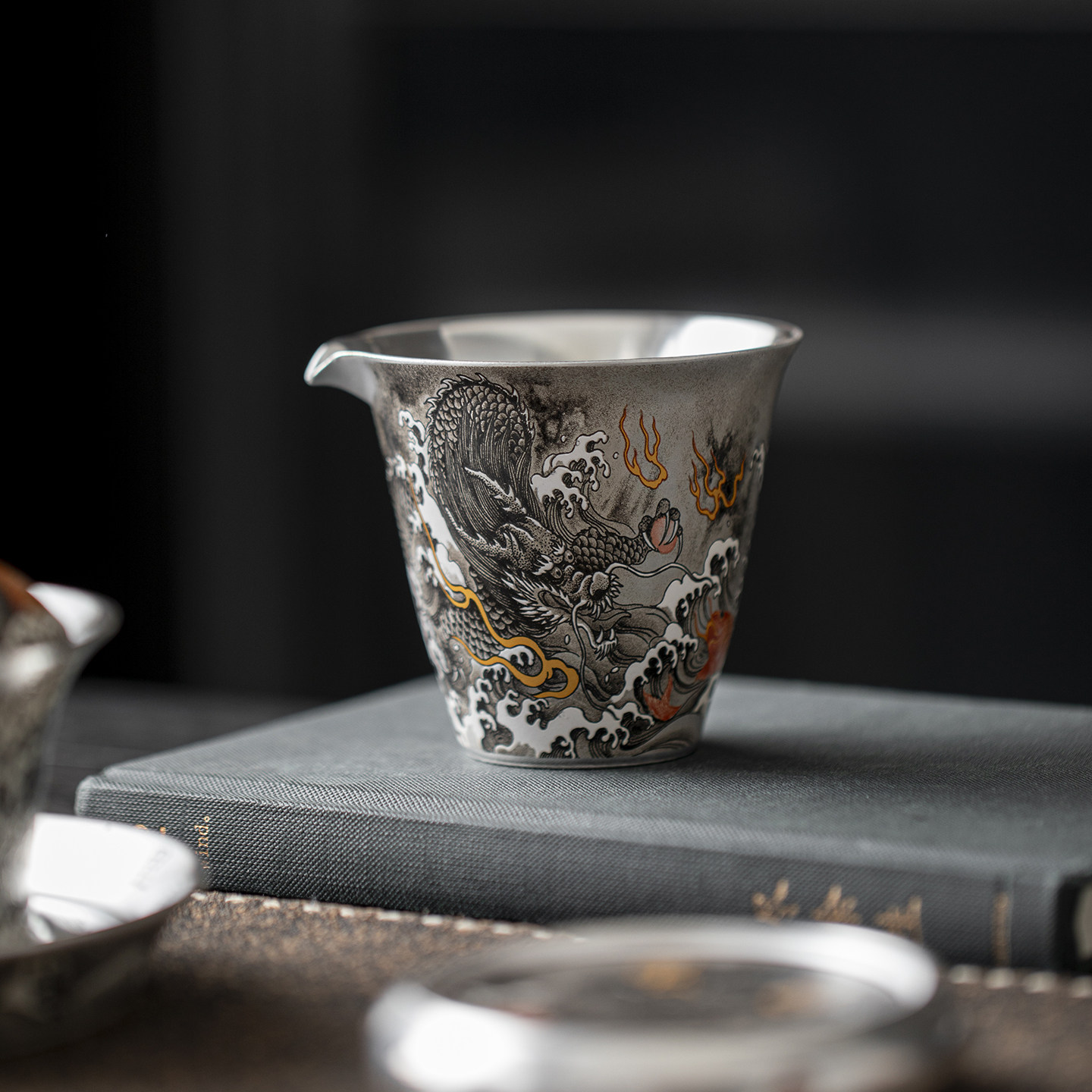 鱼化墨龙999鎏银公道杯茶海中式复古茶具配件高档银器分茶器公杯,餐饮具,公道杯,淘宝优惠券,粉丝福利购,淘宝优惠卷