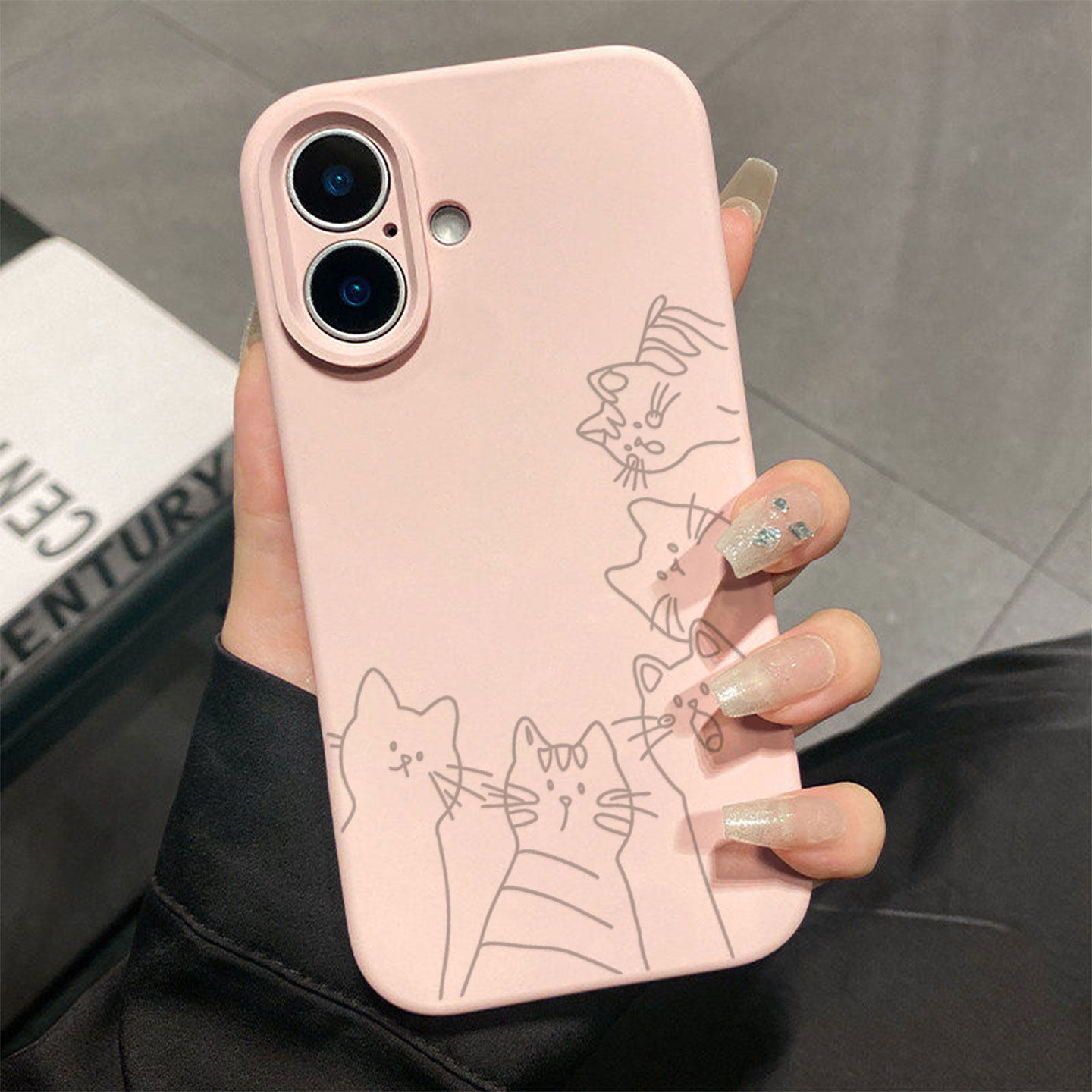 围观小猫适用于苹果17promax手机壳液态硅胶iPhone16pro保护套情侣15新款创意14超好看独特13全包12超火软壳