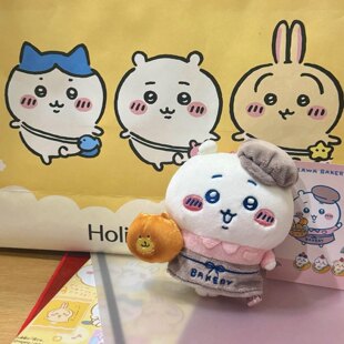 日本正版吉伊卡哇吉伊面包房店员乌萨奇热狗毛绒挂件小八玩偶