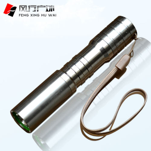 迷你强光手电筒Q5 LED不锈钢家用照明便携18650充电X远射一件代发