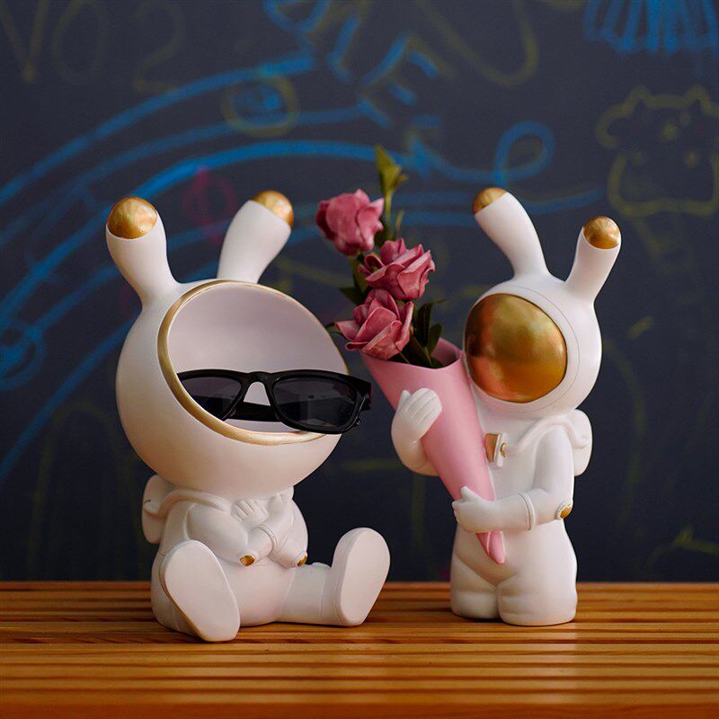 新中式宇航员太空兔子摆件家居客厅桌面收纳红S酒架装饰生日礼物
