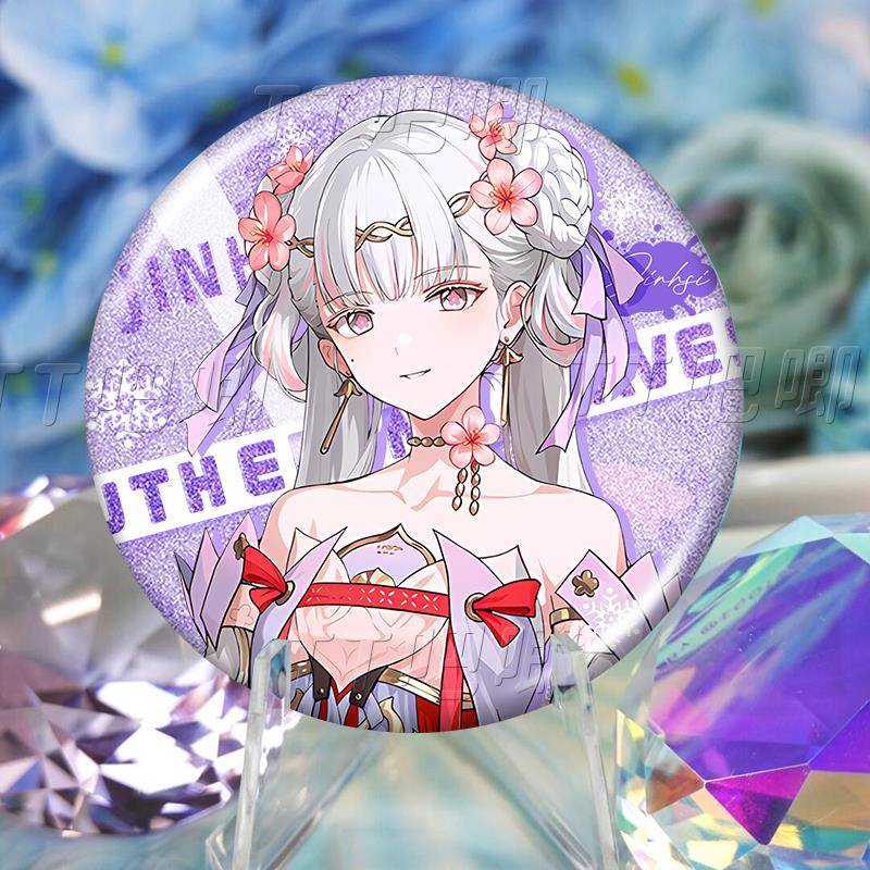 鸣潮今汐桃夭灼灼同人动漫徽章挂饰生日礼物双闪吧唧银葱镭射摆件