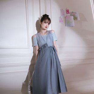 套装 时髦拼接背心裙 新款 一字肩格子小衫 连衣裙 两件套女2022夏季