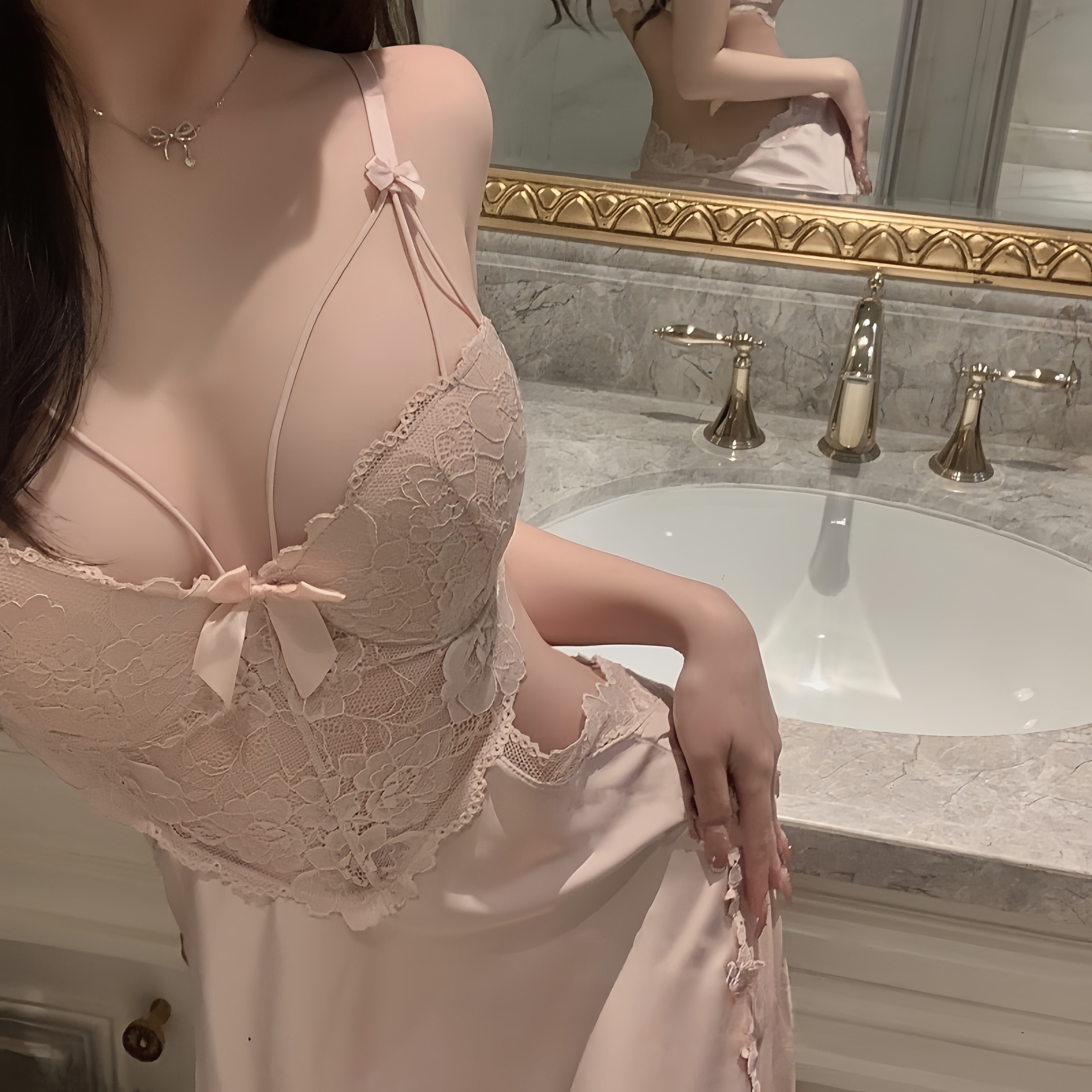 钢托聚拢性感睡裙蕾丝吊带睡衣