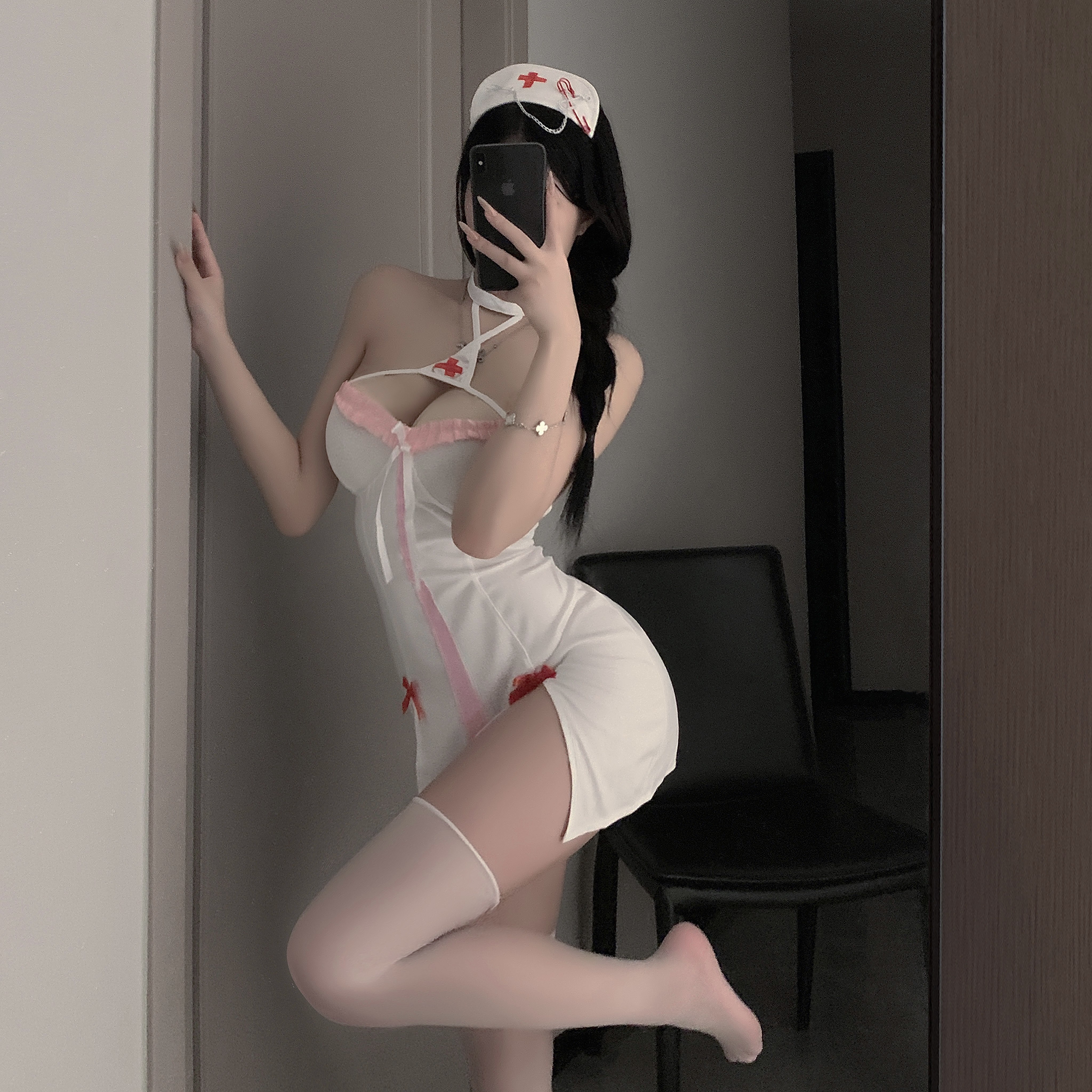 乖乖接受检查*纯欲性感护士制服角色扮演套装低胸镂空房事qqny女