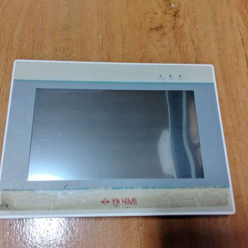 议价触摸屏S700Q-A,功能正常,成色为实图