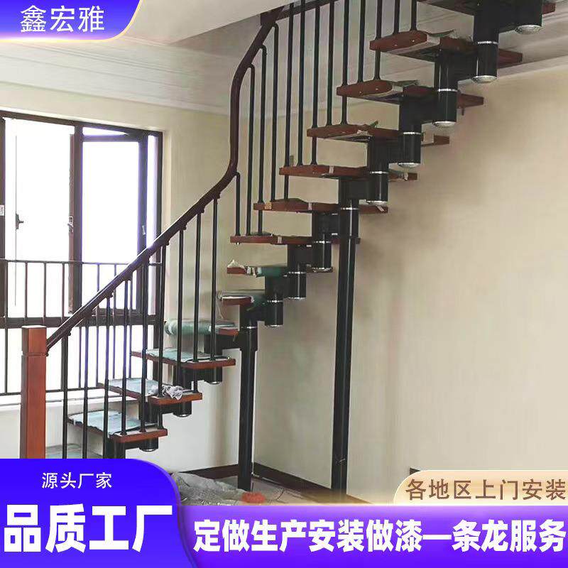 现代简约别墅阁楼楼梯整体斜梁楼梯供应室内阁楼钢木楼梯