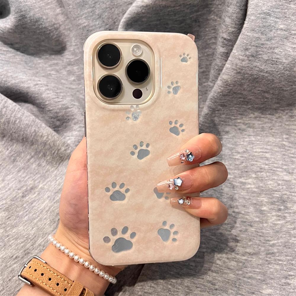 猫爪脚印适用苹果17pro手机壳14plus创意简约IPHONE15韩系13/12promax锡纸纹11高级感xs保护xsmax平果r可爱套