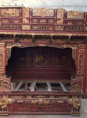 民俗怀旧老物件老木床鎏金雕刻拔步床老千工床民宿古镇景区装饰品