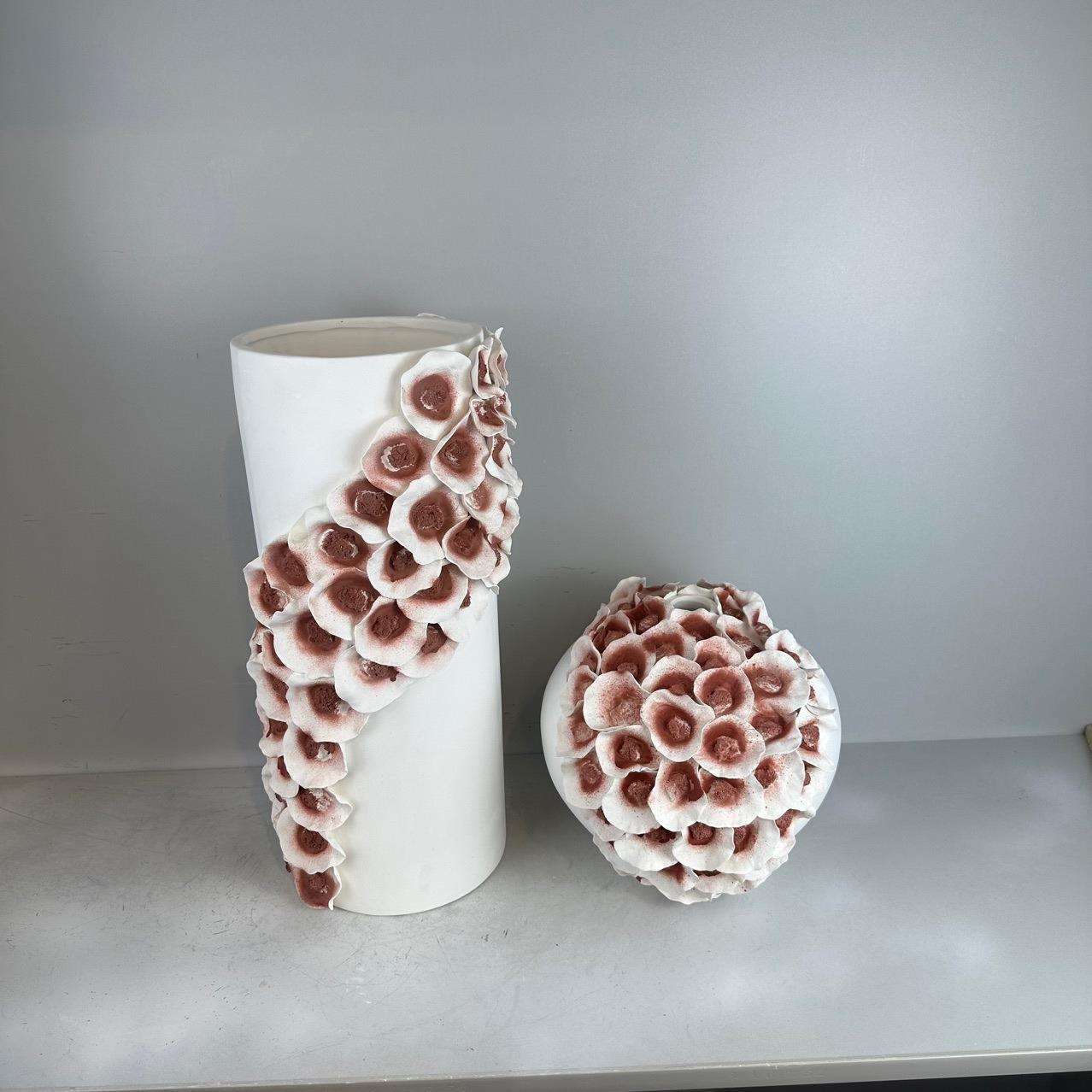 现代手工拈花创意陶瓷花瓶样板房间摆件客厅白色装饰品花器