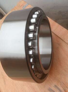 轴承C 2210 2211 2212 2213 2214 2215 2216 2217 2218 2219 V K