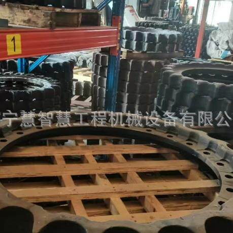 特惠供应松小PC1250-7-8小松钩机挖掘机齿块齿圈链轮链轨链筋总成