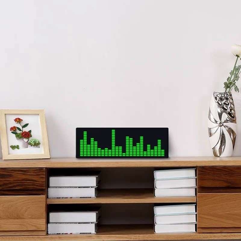 彩色LED音乐频谱电子时钟声控节奏灯1624RGB拾音气氛电平指示器