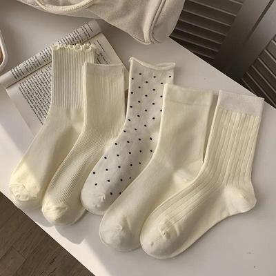 奶白色新疆棉中筒袜春夏百搭纯色