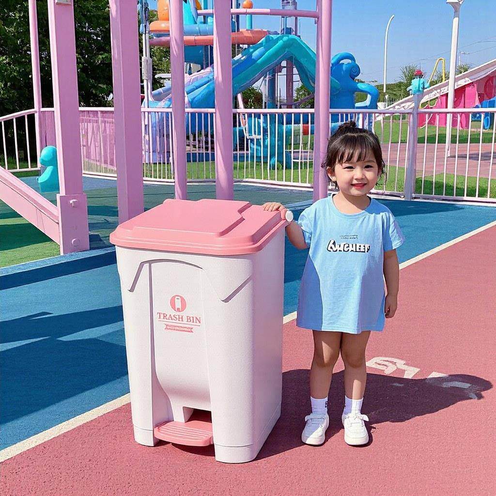 游乐园专用垃圾桶大容量大号带盖子商用脚踏脚踩厨房2025新款户外