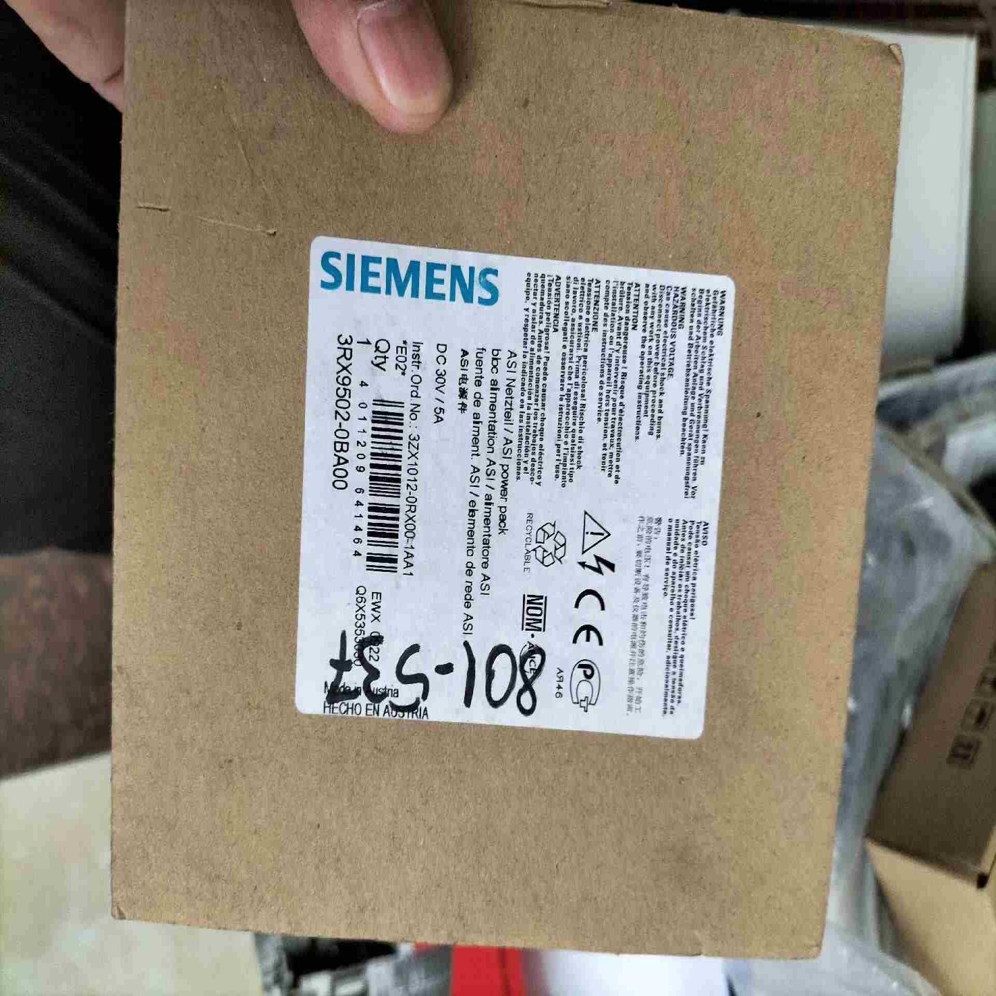 电源模块 3RX9502-0BA00 一件议价