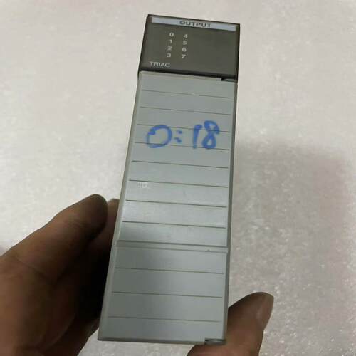 【星慕电子】AB罗克韦尔1746-OA8，功能，成色如图所示，者